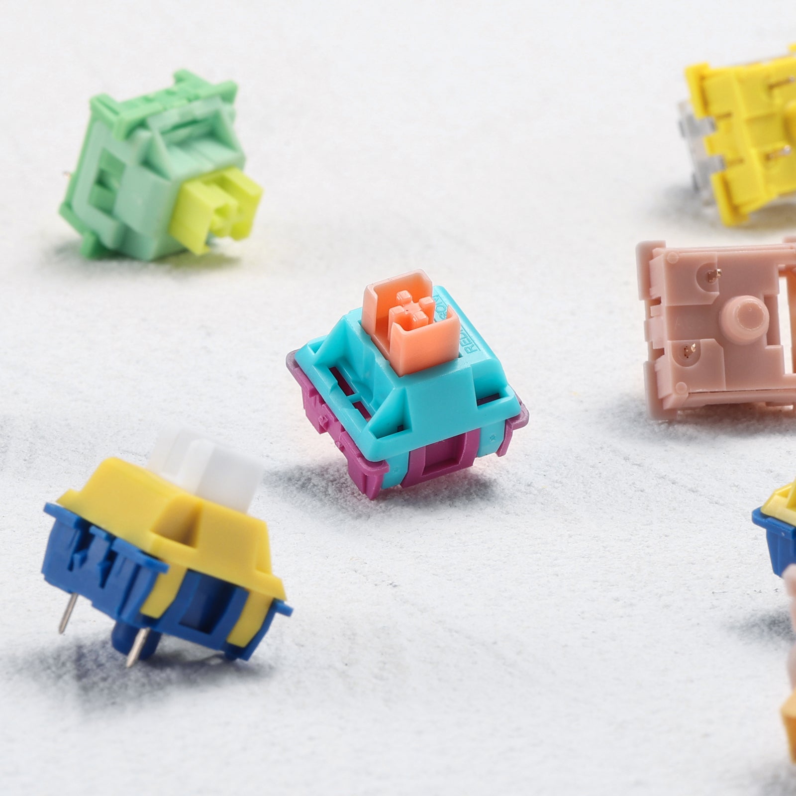Redragon A113 Bullet-R Linear Mechanical Switch, Hot-Swappable DIY Keyboard Quiet Switch Mod, 50 Million Click(24 pcs Switches, Keycap + Switch Puller)