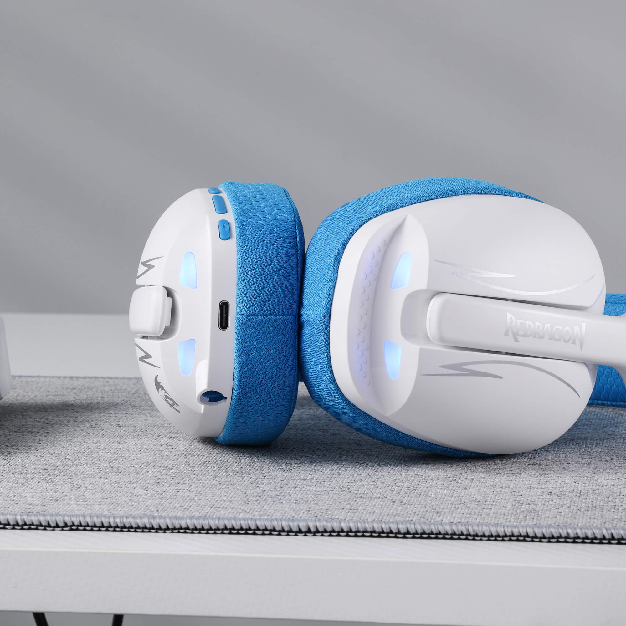 Redragon H878 3-Mode Wireless Blue LED Gaming Headset, Lightweight, 7.1 Surround Sound, 40MM Drivers, Detachable Microphone, Multi Platforms for PC, PS5/4/3, Switch, Mobile